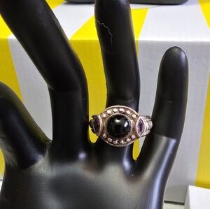 Elegant Black and Silver Women's Ring
